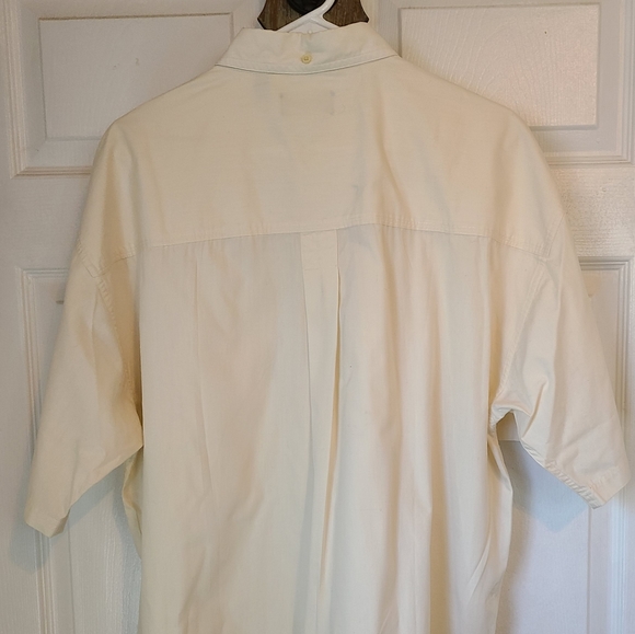 Gant, Men's Short Sleeve Button Down Shirt,  Size: Large Color: White - Picture 10 of 11